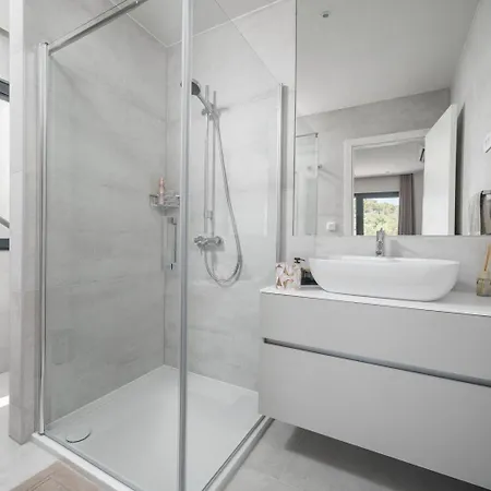 Holiday home Ferienhaus Mit Privatpool Fur 8 Personen Ca 240 Qm In Vodice, Dalmatien Norddalmatien Vodice