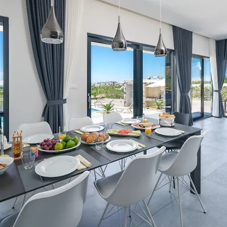 Ferienhaus Mit Privatpool Fur 8 Personen Ca 240 Qm In Vodice, Dalmatien Norddalmatien
